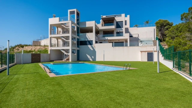 Новое бунгало от застройщика в Сан-Мигель-де Салинас