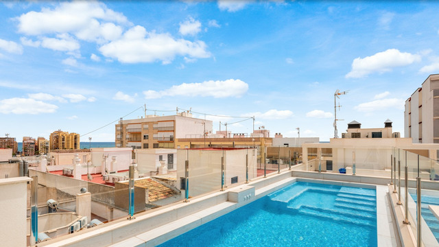 Penthouse by the sea in Torrevieja - 1