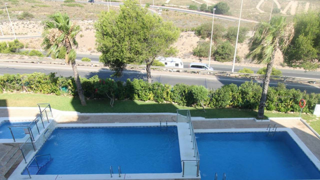 Apartment in a complex with a swimming pool - 1