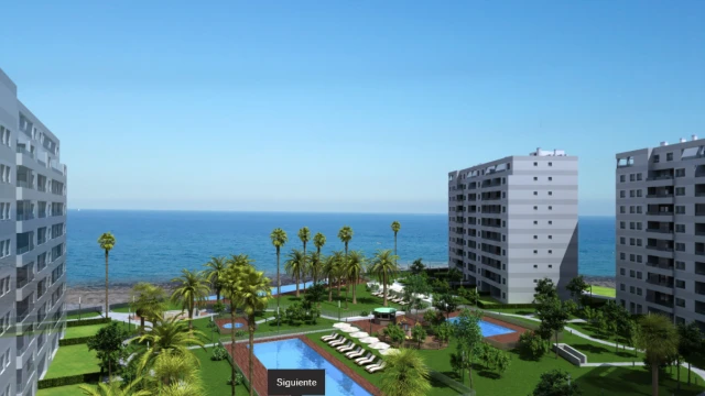 Новый пентхаус на первой линии моря в районе Пунта Прима