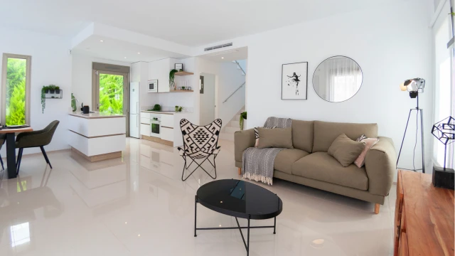 Новая вилла в Лос Алькасаресе