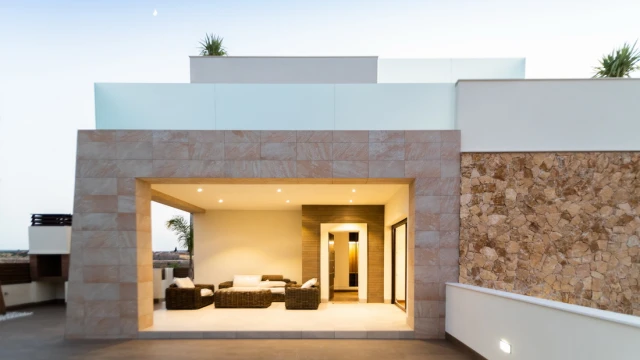 Уютная вилла на берегу Средиземного моря