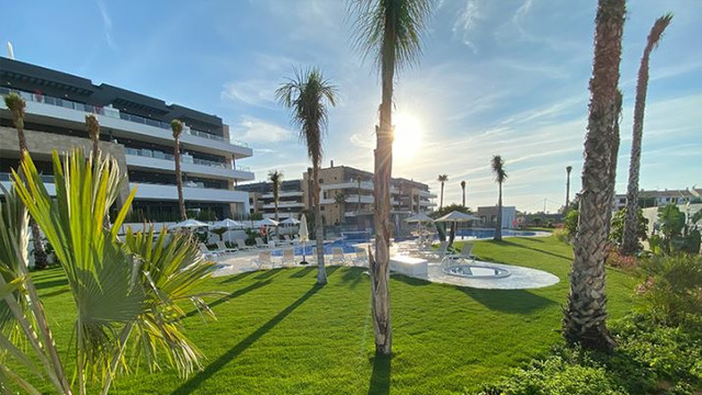 Spacious apartment in Torrevieja, Playa del Cura area - 11