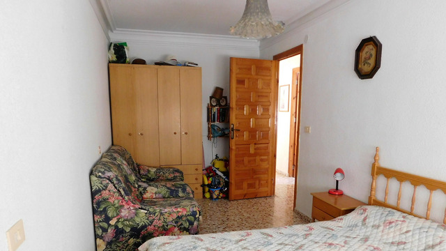 Spacious apartment 200 meters from the sea - 18
