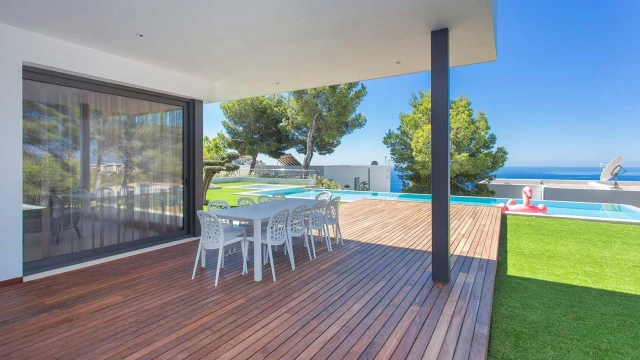 Эксклюзивная вилла в элитной урбанизации Алтея Хиллс