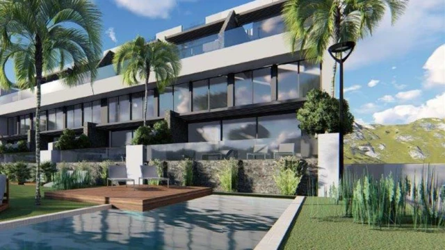 Квартира с тремя спальнями в Гуардамар дель Сегура