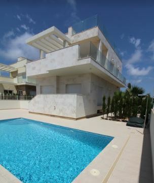 Exclusive comfortable villa in a modern style with a swimming pool in Orihuela - 10