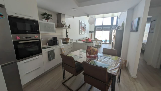 Новая вилла с видом на море в Ориуэла Коста