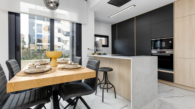 Апартаменты класса люкс в городе Ориуэла Коста