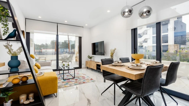 Пентхаус с видом на море в городе Ориуэла Коста