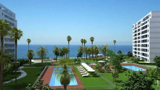 Квартира в новом комплексе на первой линии Средиземного моря 