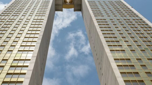 Шикарные апартаменты с видом на море в городе Бенидорм