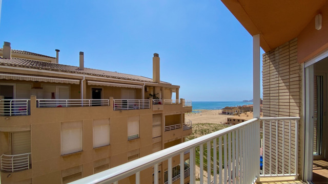 Spacious bright apartment with sea views in La Mata - 1