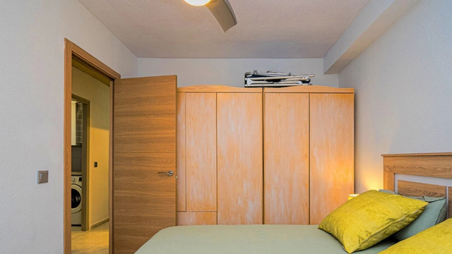 Three bedroom apartment on the beach in La Mata - 20