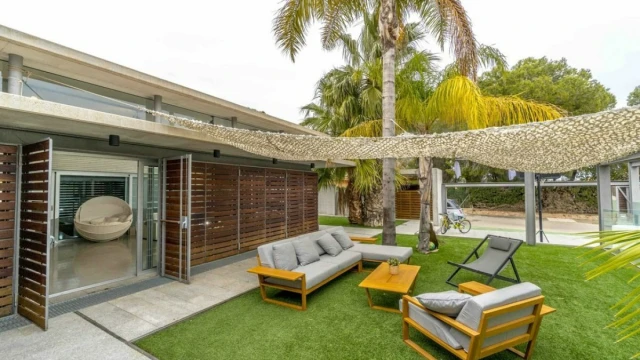 Роскошная вилла в городе Деэса де Кампоамор