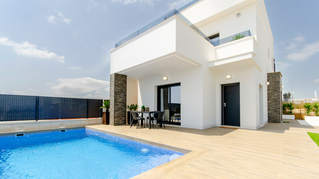 New villa with pool and mountain views - 26