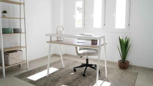 Просторная современная вилла с шикарным видом на море в Алтея