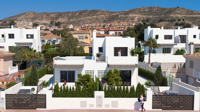 New semi-detached house in the suburbs of Alicante - 1