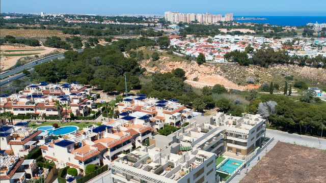 New apartments in Mil Palmeras - 1