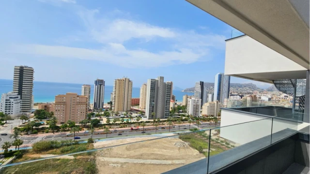 Пентхаус с видом на море в жилом комплексе в Кальпе 