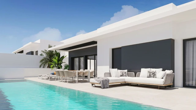 Современная вилла в элитном районе Ciudad Quesada