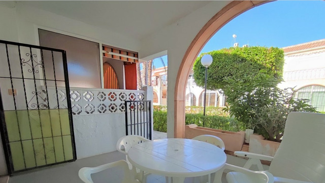 Two-storey townhouse in Torrevieja - 34