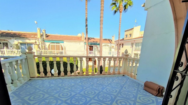 Two-storey townhouse in Torrevieja - 21