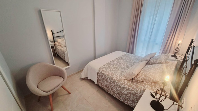 Two bedroom apartment on the beach in Torrevieja - 7