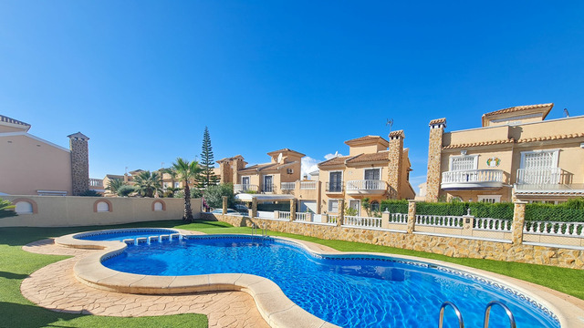 Modern and very comfortable villa in San Miguel de Salinas - 36