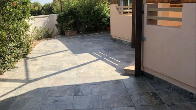 Квартира на нижнем этаже с двумя спальнями в городе Финестрат