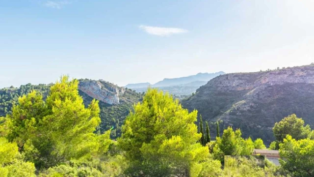 Современные апартаменты в жилом комплексе в городе Benitachell