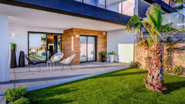 Современные апартаменты в жилом комплексе в городе Benitachell