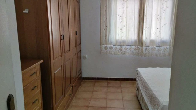 Квартира с двумя спальнями на берегу моря в городе Кальпе