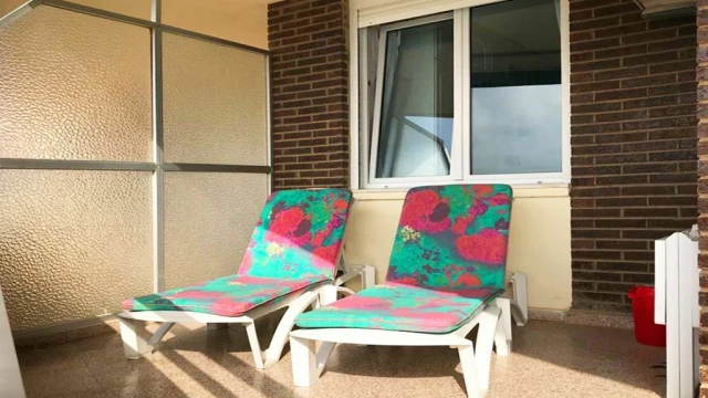 Квартира с тремя спальнями на берегу моря в Ла Мата