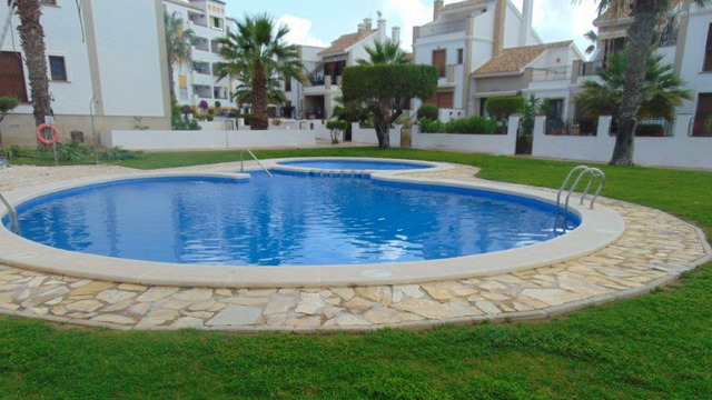 Apartment in a gated residential complex in Campoamor​​ - 1