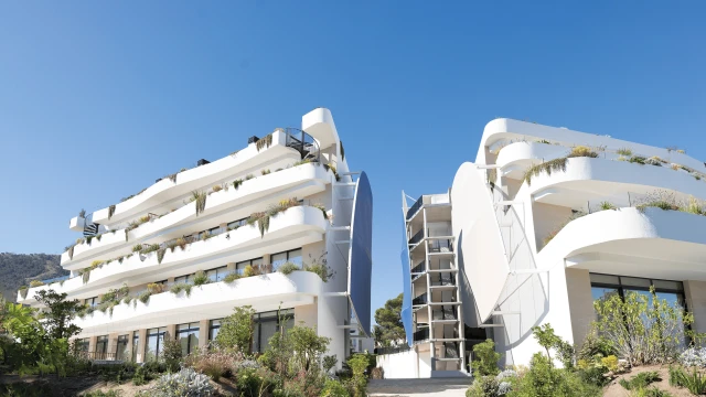 Апартаменты класса люкс в городе Альбир