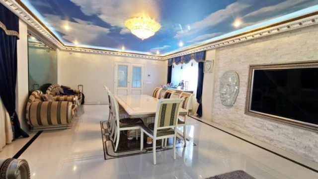 Luksusowa willa z pięcioma sypialniami w Altea