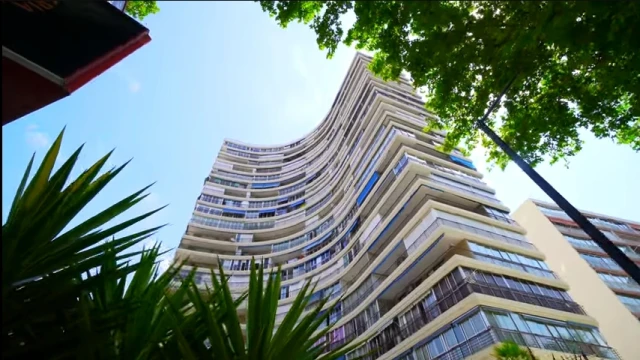 Шикарная квартира на берегу моря в городе Бенидорм