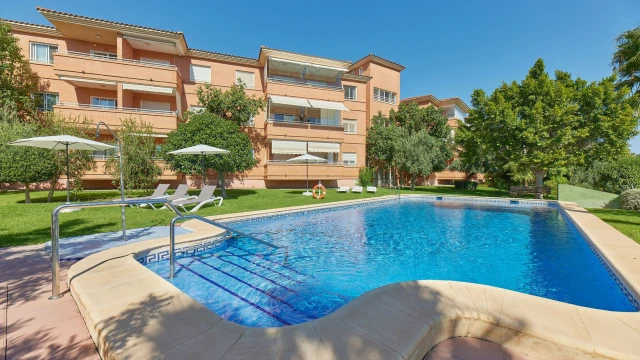 Комфортабельные апартаменты в комплексе для пожилых людей в Alfaz del Pi 