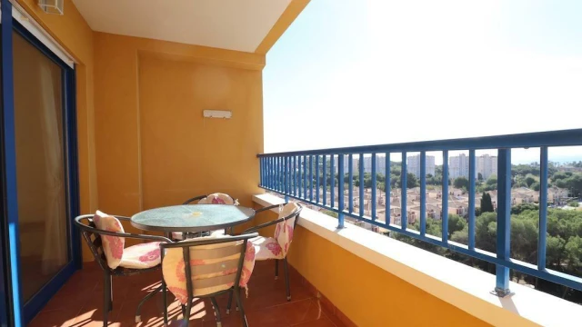 Квартира возле моря в районе Campoamor