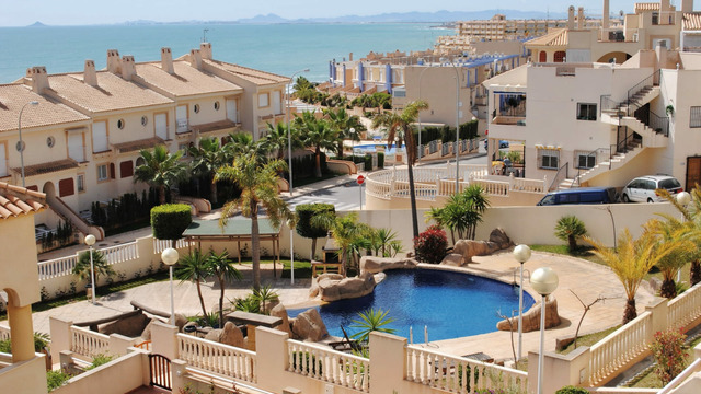 Three-bedroom apartment on the beach in Torrevieja - 20