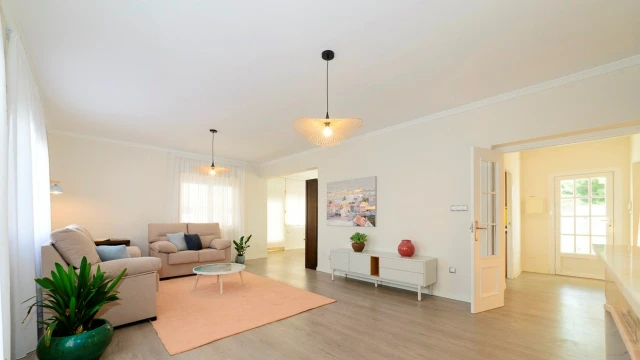 Вилла с тремя спальнями и бассейном в городе Dehesa de Campoamor 