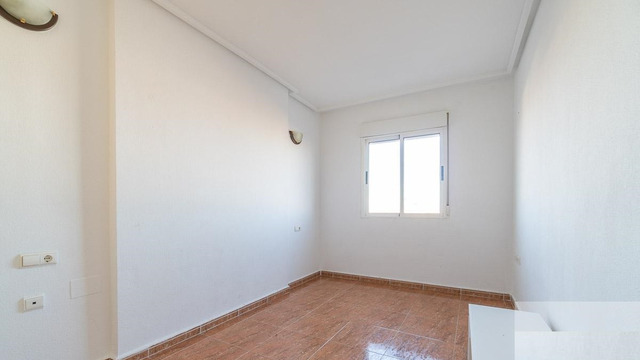 Apartment near a park in Torrevieja - 10