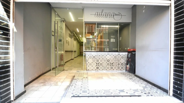 Коммерческое помещение в городе Торревьеха