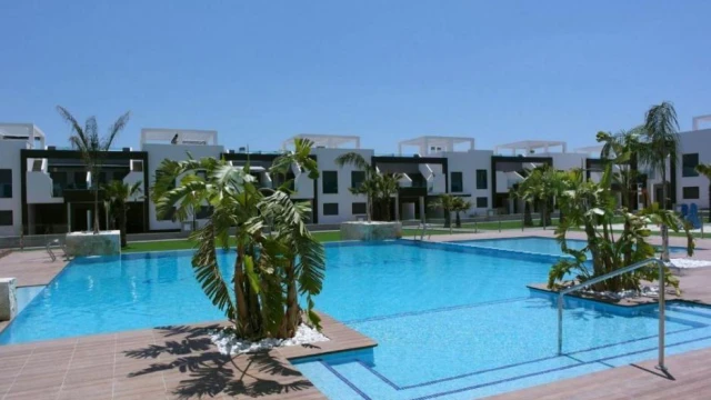 Квартира с двумя спальнями в cовременном жилом комплексе Oasis Beach