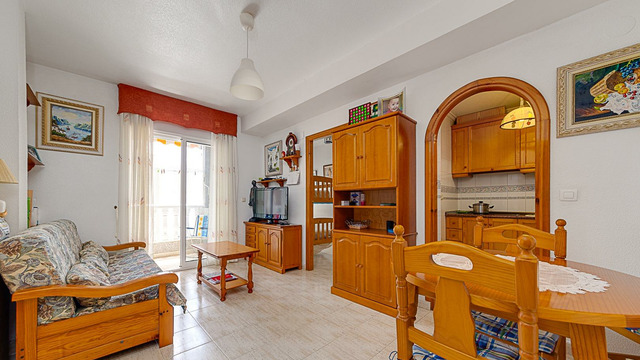 Comfortable penthouse in the Acequion area in Torrevieja - 8