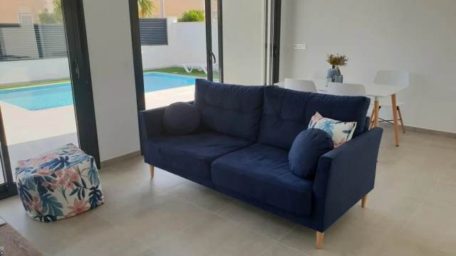 Новая вилла в современном стиле в Pinar de Campoverde