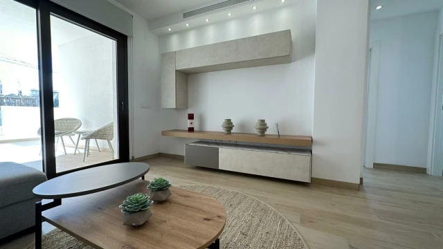 Новое бунгало с двумя спальнями в районе Финестрат