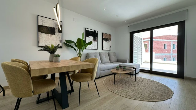 Новое бунгало с двумя спальнями в районе Финестрат