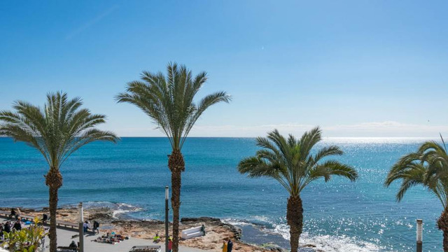 Hermosa casa en la popular zona de La Zenia en Orihuela Costa - 15